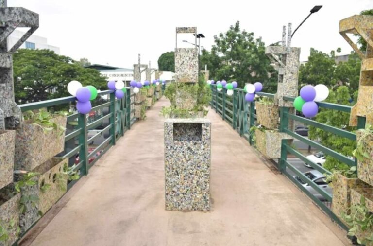 Unveiling of The San Juan EcoBridge Plastic Recycling Project: A Groundbreaking Collaboration Between MMDA, Media Puzzle Holdings Corp, and Kamaymanos Art and Design Unveiling of The San Juan EcoBridge Plastic Recycling Project: A Groundbreaking Collaboration Between MMDA, Media Puzzle Holdings Corp, and Kamaymanos Art and Design