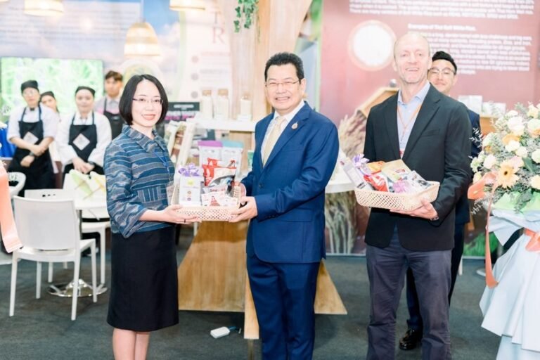 Thai Rice Showcased Prominently at WOFEX 2024 under “Think Rice Think Thailand” Theme