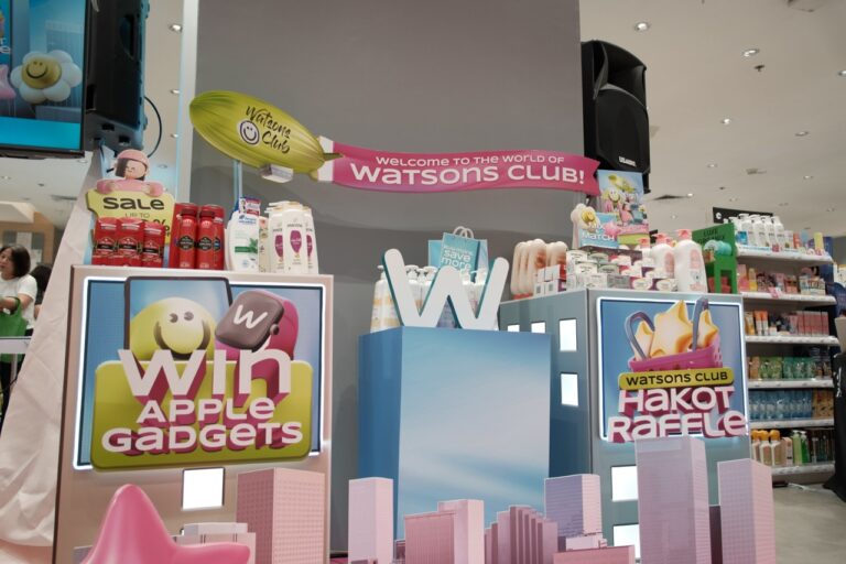 Don’t miss the chance to score big discounts, win gadgets, or a hakot shopping spree at Watsons!